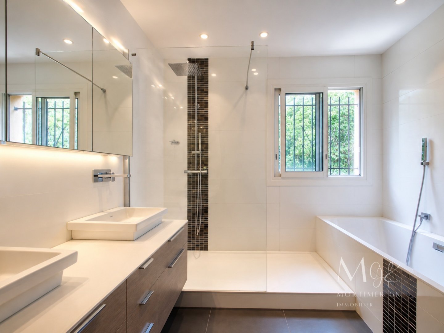 Maison / Villa • Gairaut, Nice — photo 17